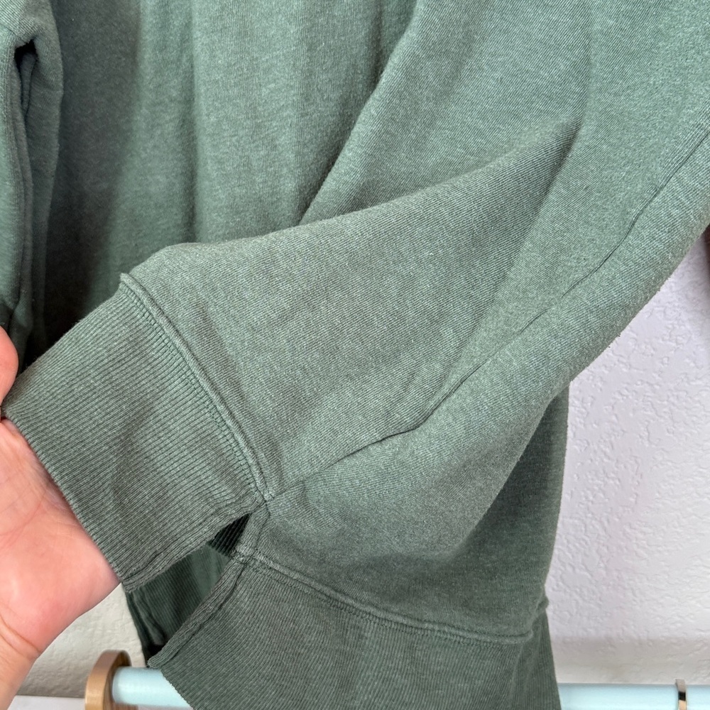 Time and Tru Turtleneck Oversized Green Size Small - Picture 6 of 12